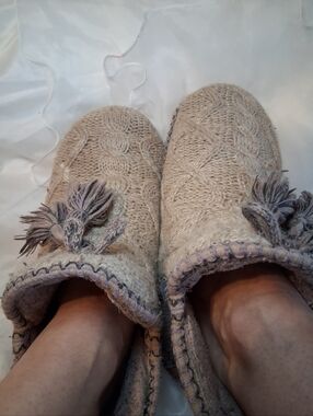 Women's Worn Bootie Slippers with Tassel Beige